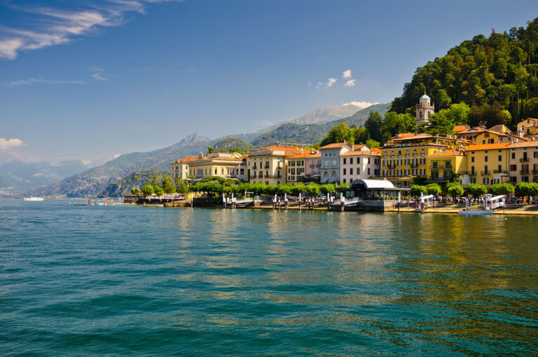 Colorful lakefront buildings of Bellagio on the shore of Lake Como