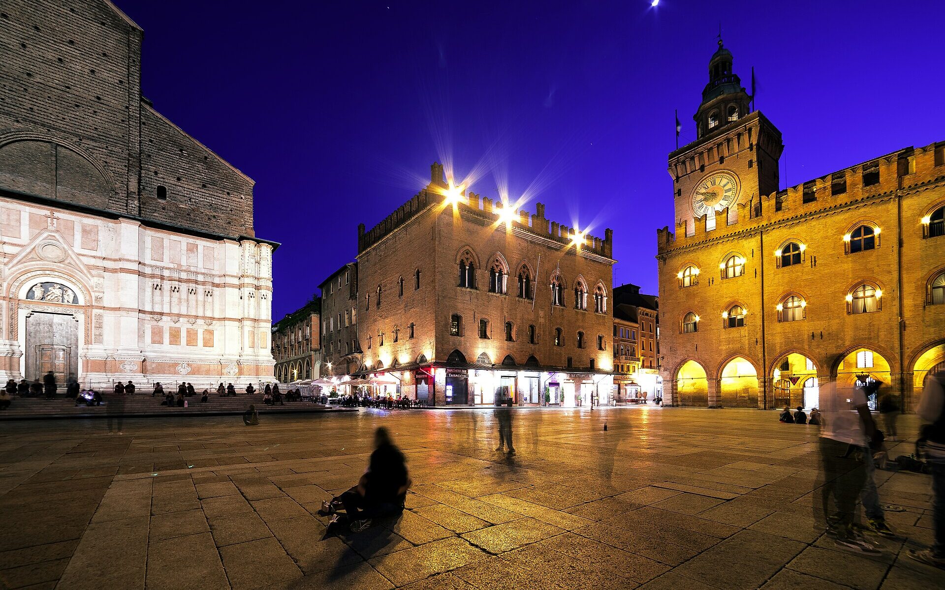 Piazza Maggiore and the Basilica di San Petronio in Bologna, Italy