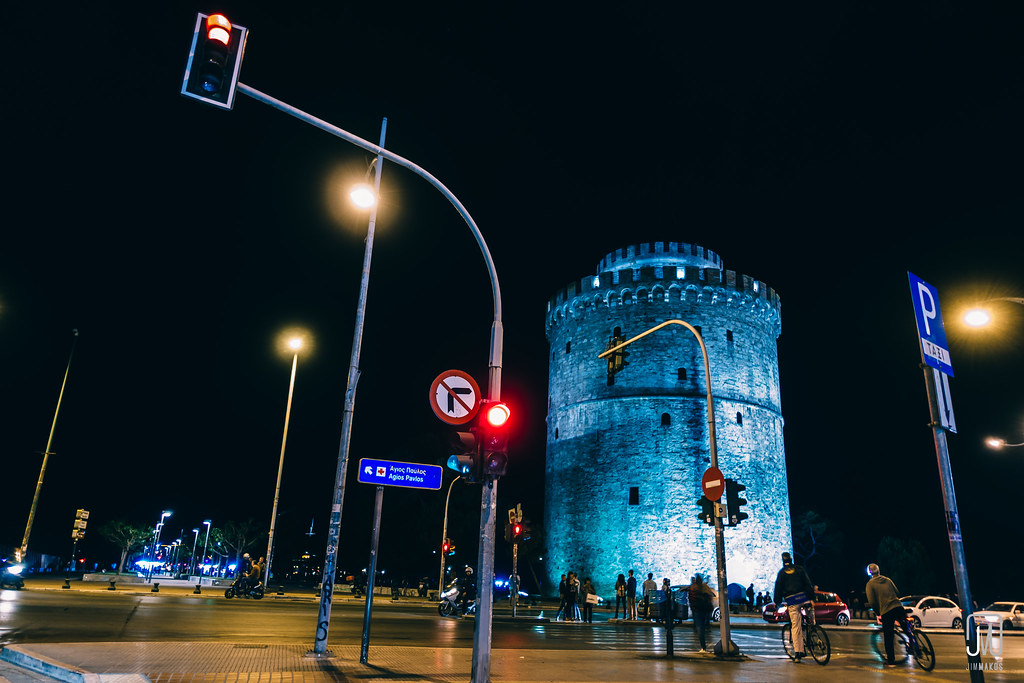 Thessaloniki White Tower illuminated at night
