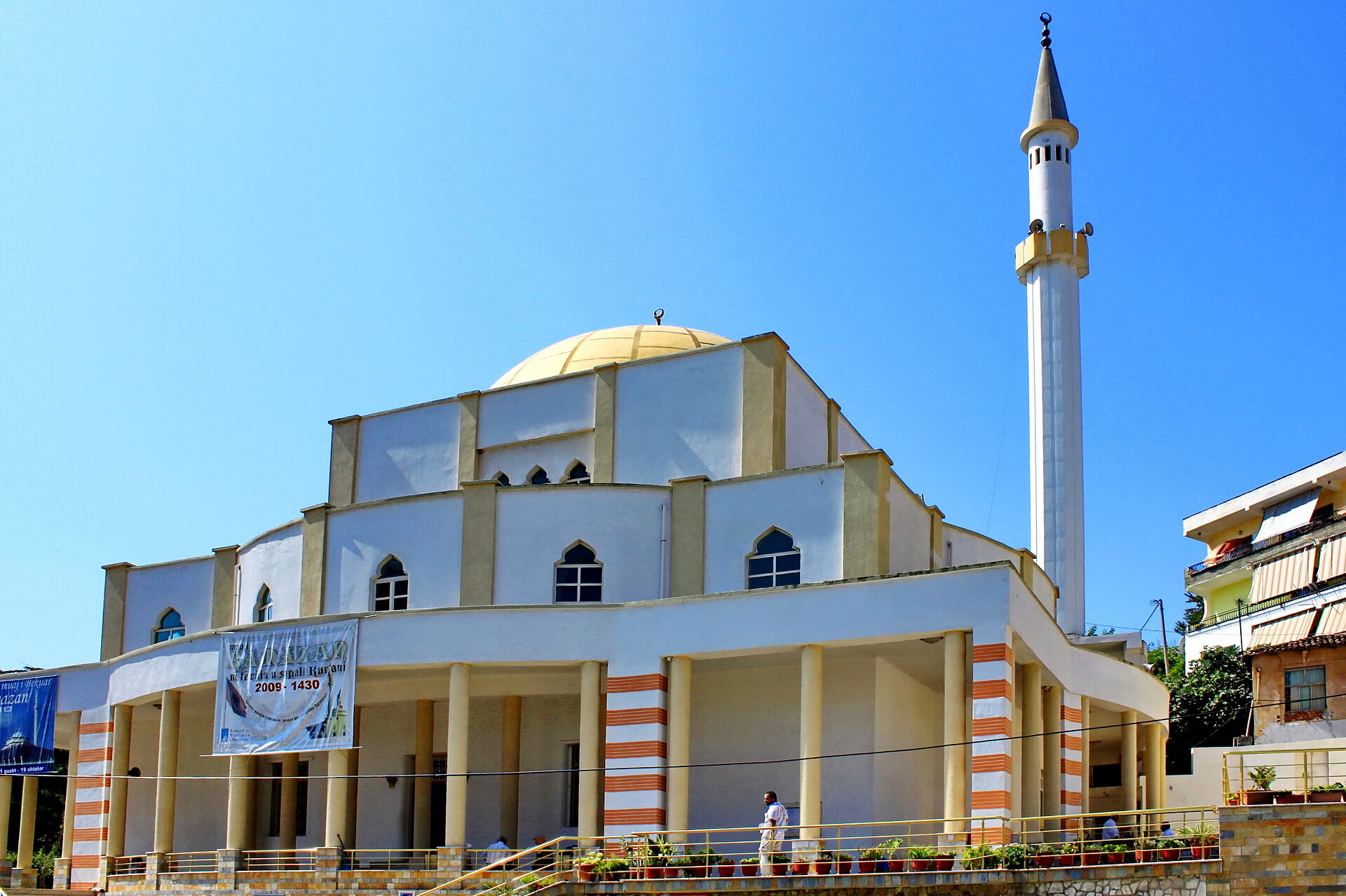 White Fatih Mosque and minaret in the old town of Durres, Albania