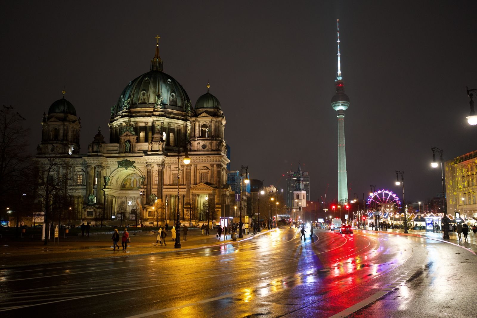 Berlin travel guide: the Wall, museums, neighborhoods and 3 days