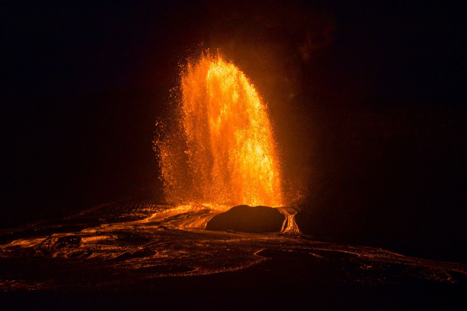 Big Island Hawaii travel guide highlights and the sights worth your time in the Big Island
