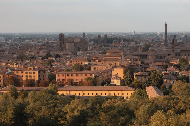 Bologna Italy guide: things to do, where to eat and day trips