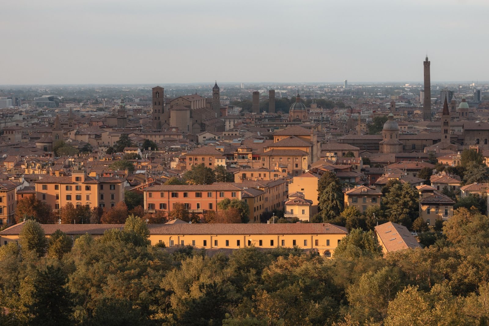 Bologna Italy guide: things to do, where to eat and day trips