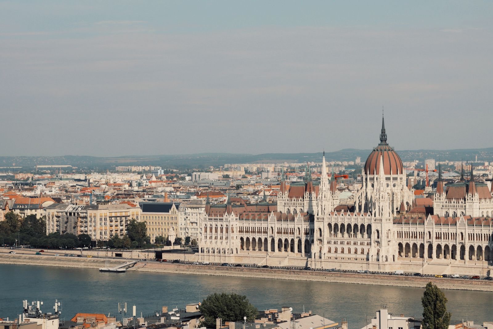 Budapest travel guide: thermal baths, ruin bars and 3 days