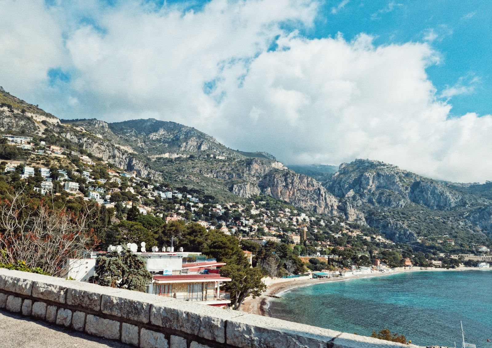 Eze France travel guide to the Nietzsche Path and beating the crowds