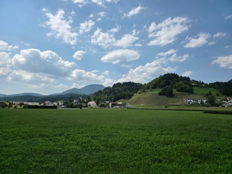 How to plan a trip to Slovenia: 7 and 10 day itineraries and costs