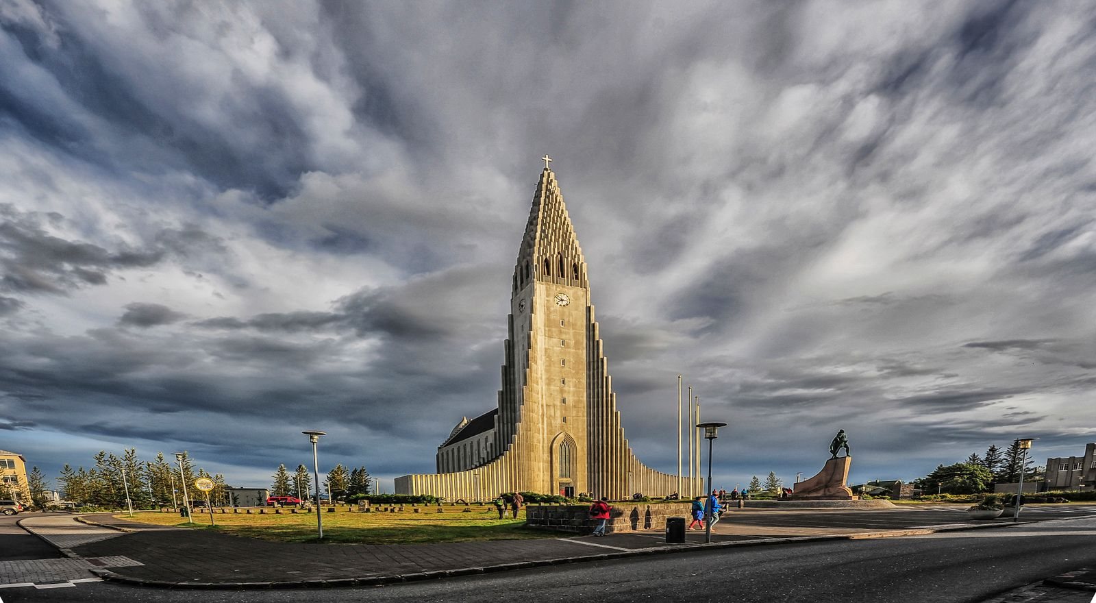 Iceland on a budget tips on getting around Iceland, costs and what we wish we knew