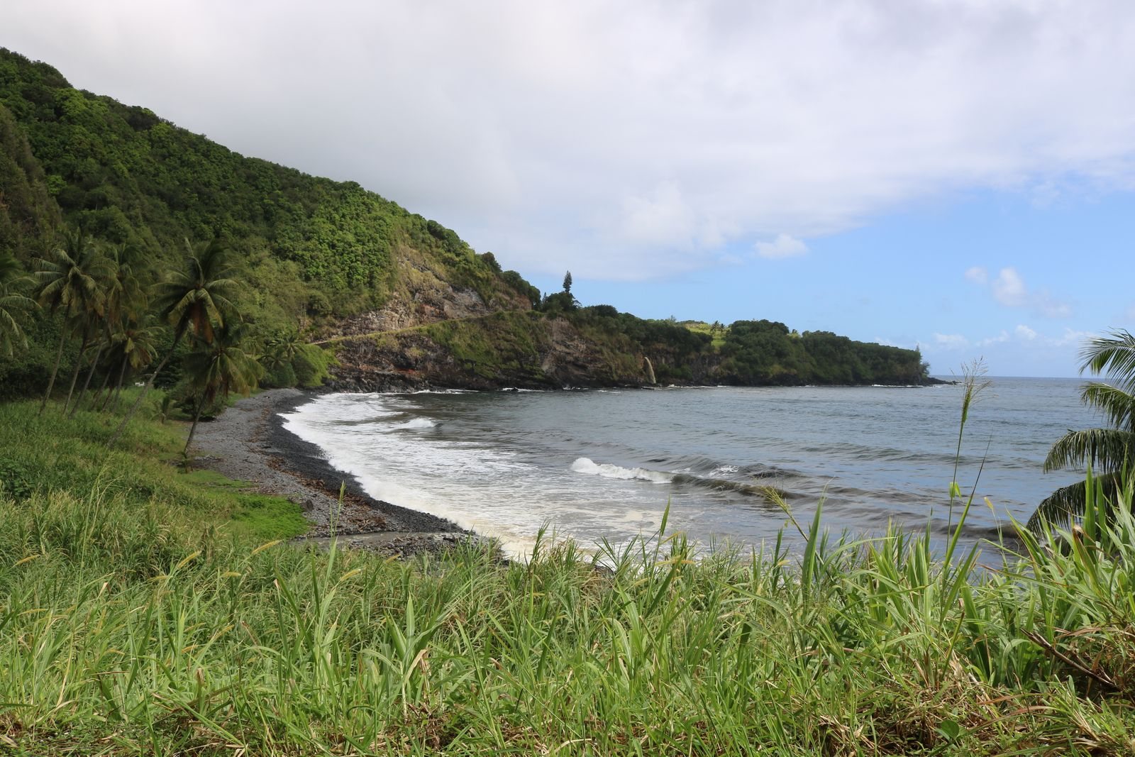 Maui with kids tips on getting around Maui, costs and what we wish we knew