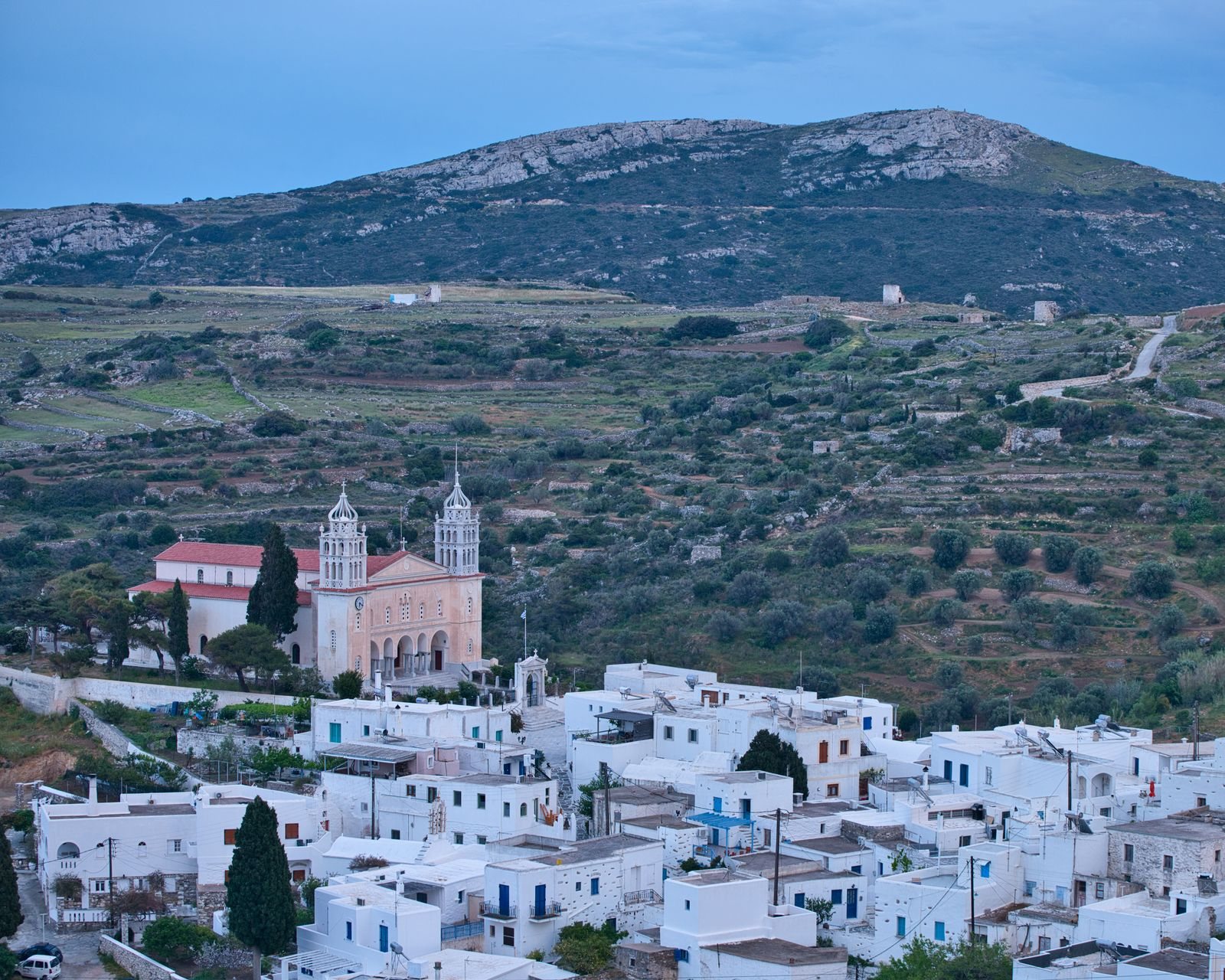 Paros Greece travel guide to Lefkes, the island's mountain village