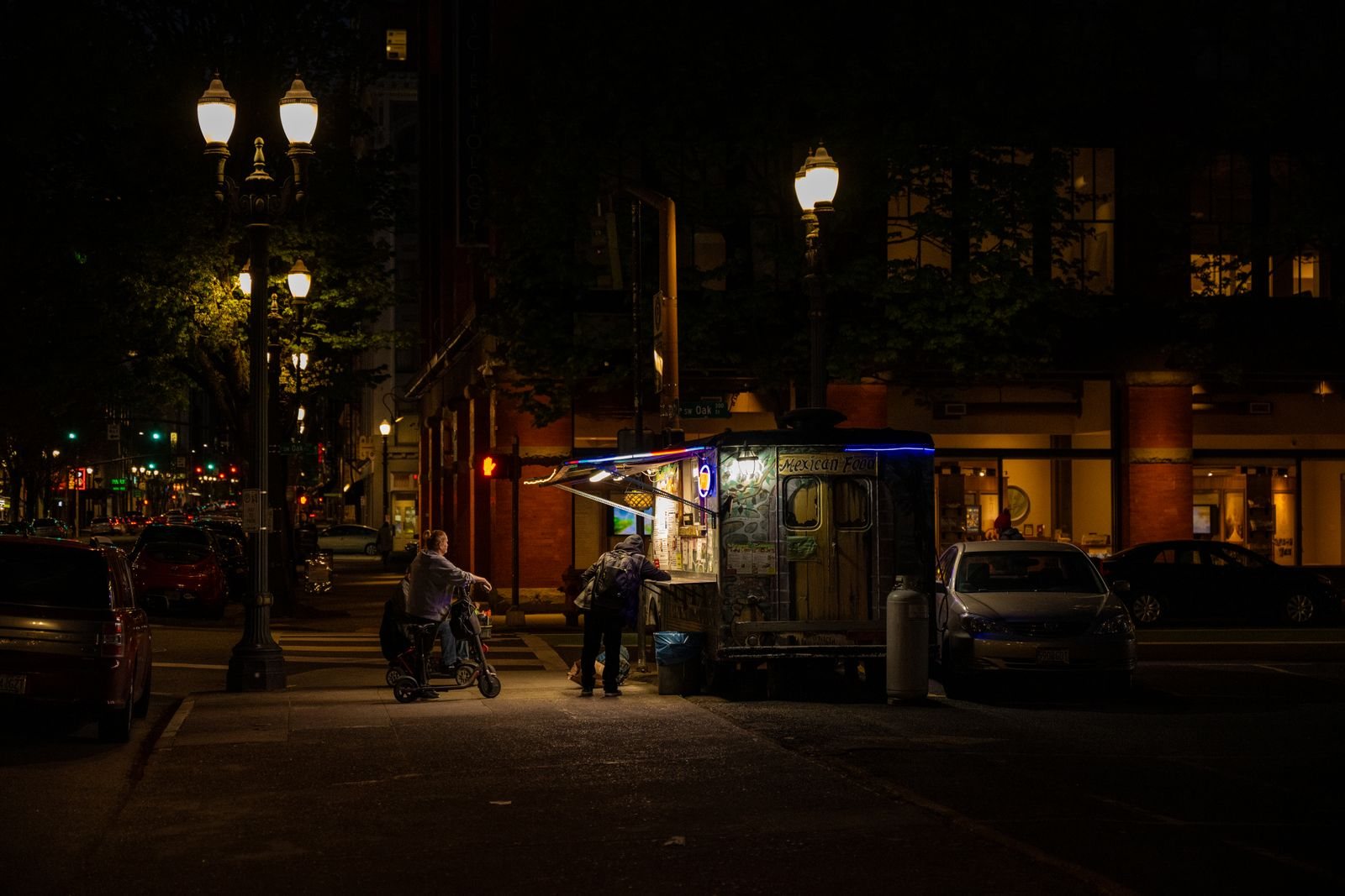 Portland Oregon travel guide tips on getting around Portland, costs and what we wish we knew