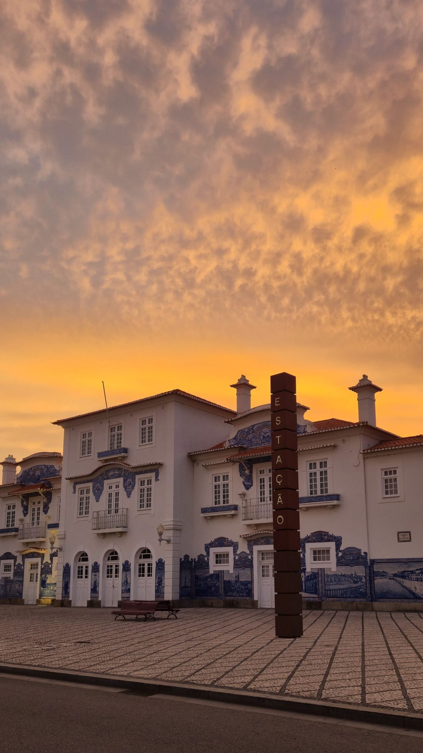 Portugal trip cost for trains and getting between cities