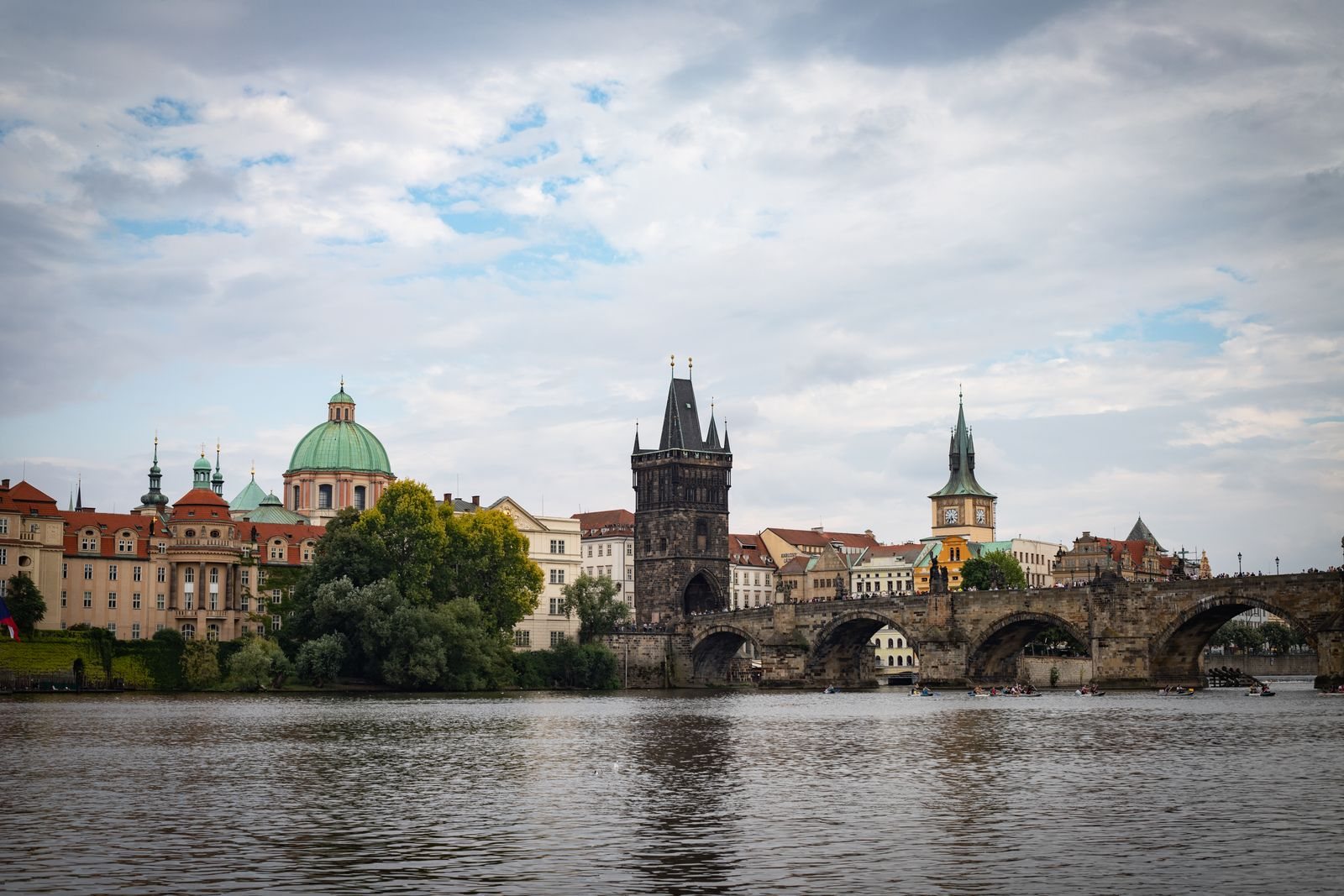 Prague travel guide highlights and the sights worth your time in Prague