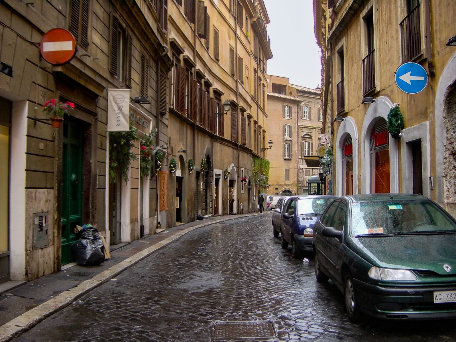 Rome travel guide for first-timers tips on getting around Rome, costs and what we wish we knew