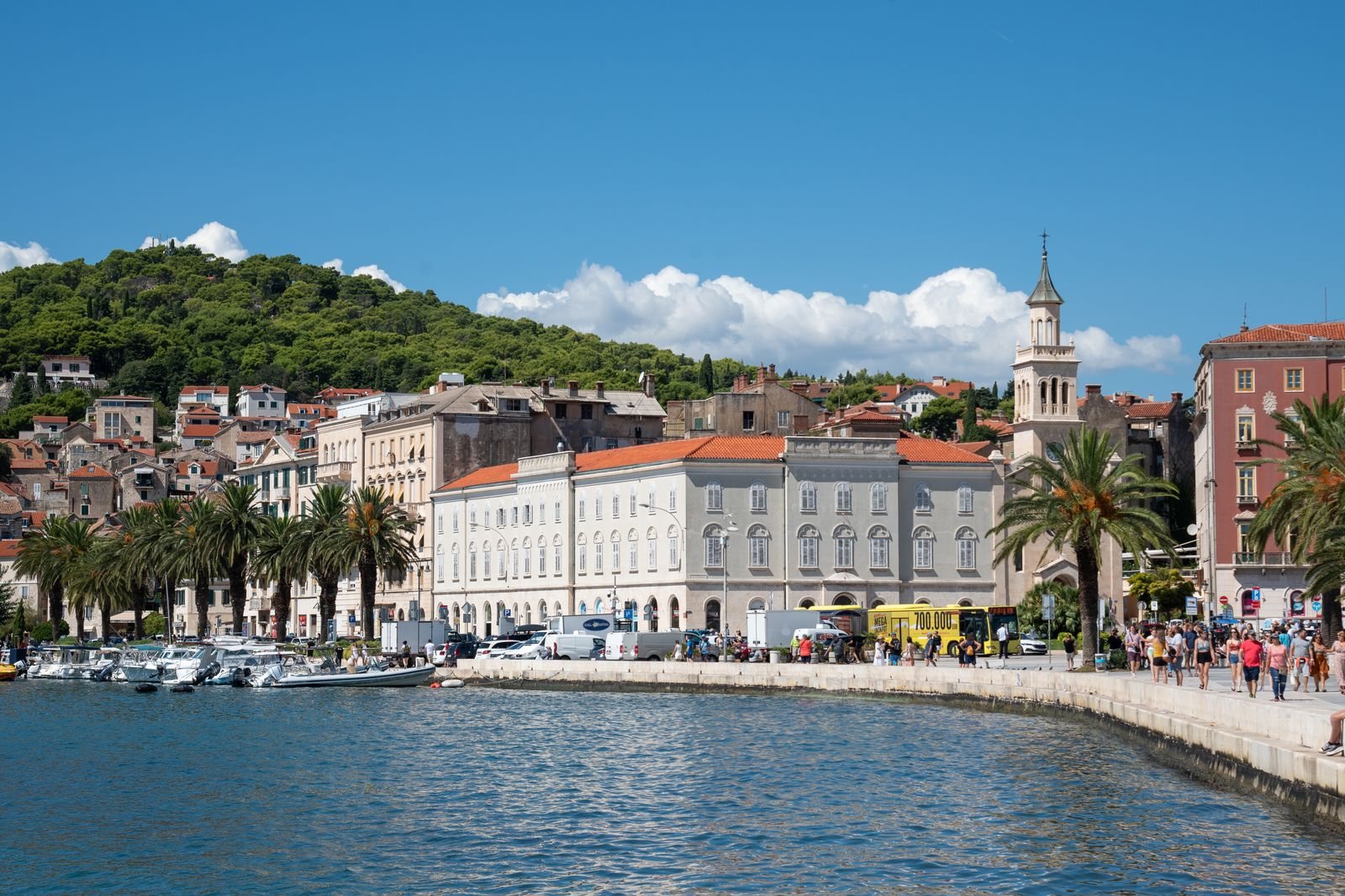 Split Croatia travel guide to the Riva promenade and where to eat
