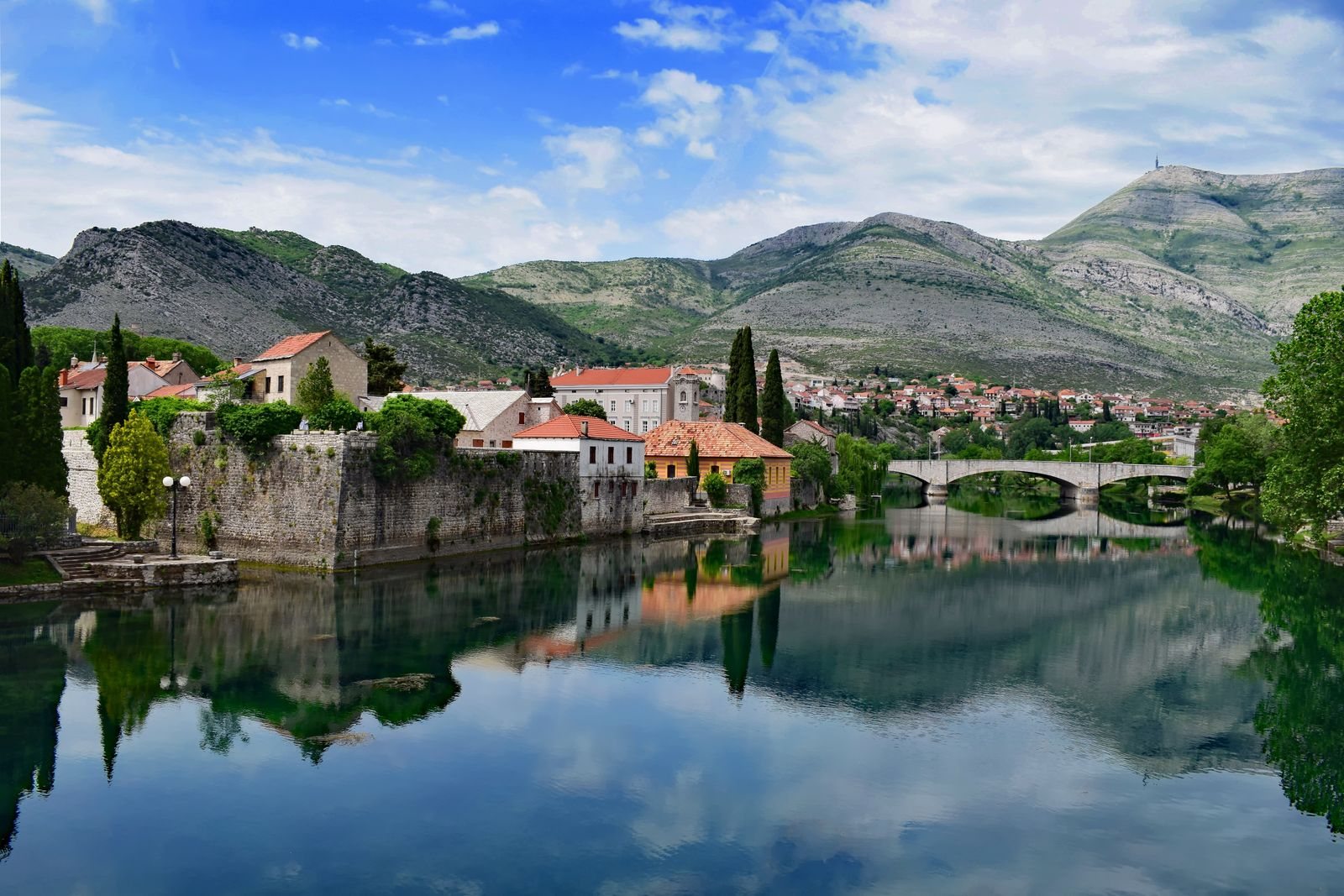 Trebinje travel guide to wineries and why it is worth the trip from Dubrovnik