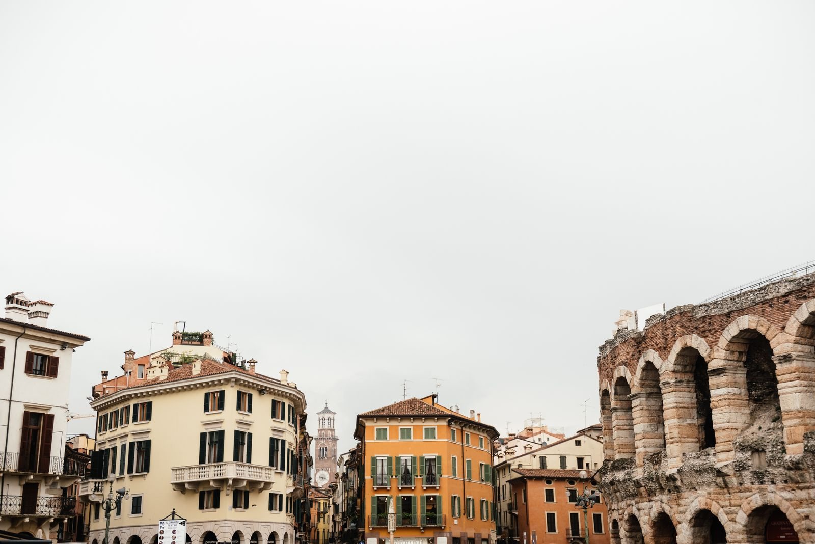 Verona Italy travel guide to piazzas and where to stay