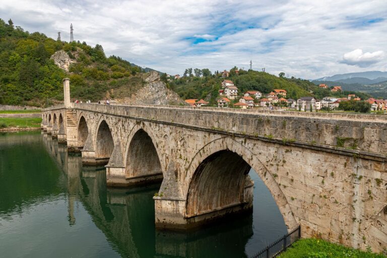 Visegrad Bosnia guide to the UNESCO bridge on the Drina, Andricgrad and costs